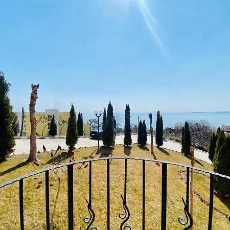 شقة Bratanov Sea View