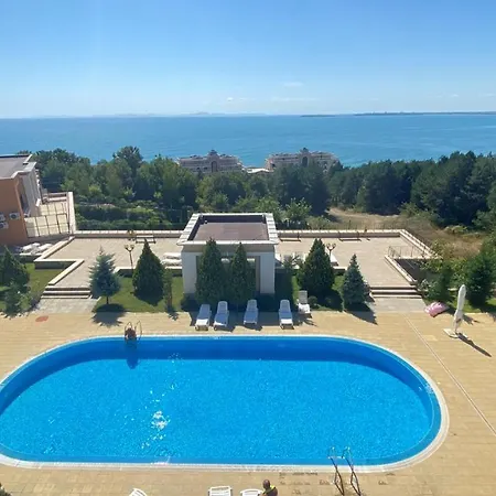 شقة Bratanov Sea View *