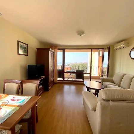 Bratanov Sea View Daire